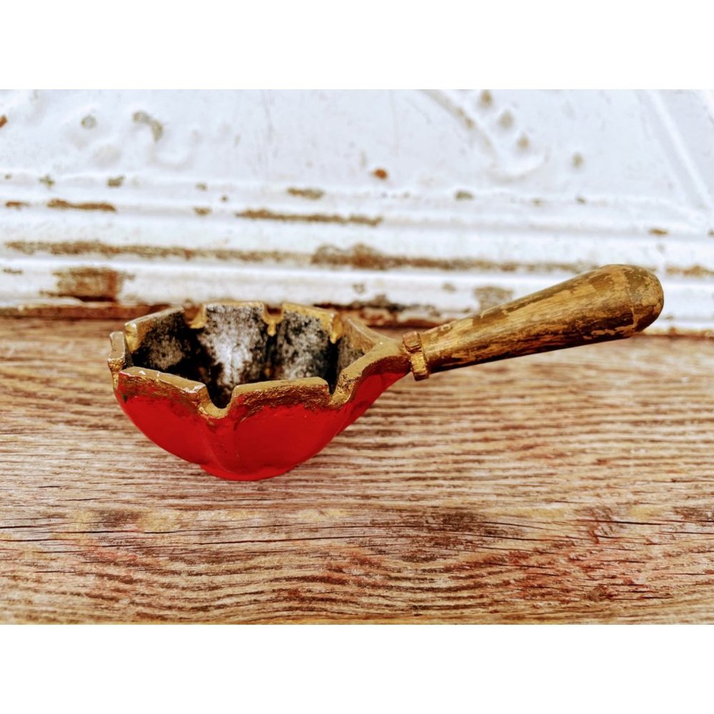 Vintage Egyptian Style Cast Iron Pot Ash Tray Removable Handle Shabby chippy Red